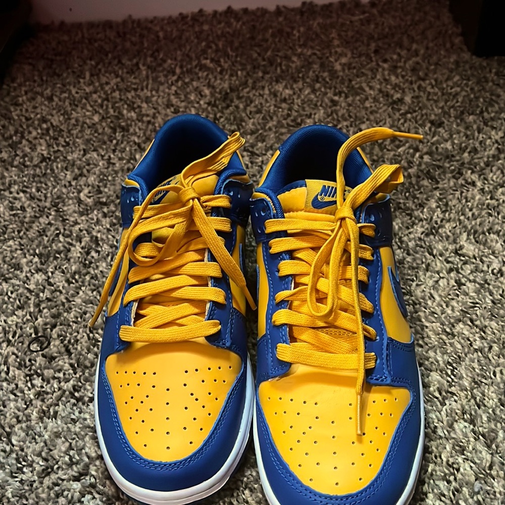 These shows have been worn twice and 40% off from the original price